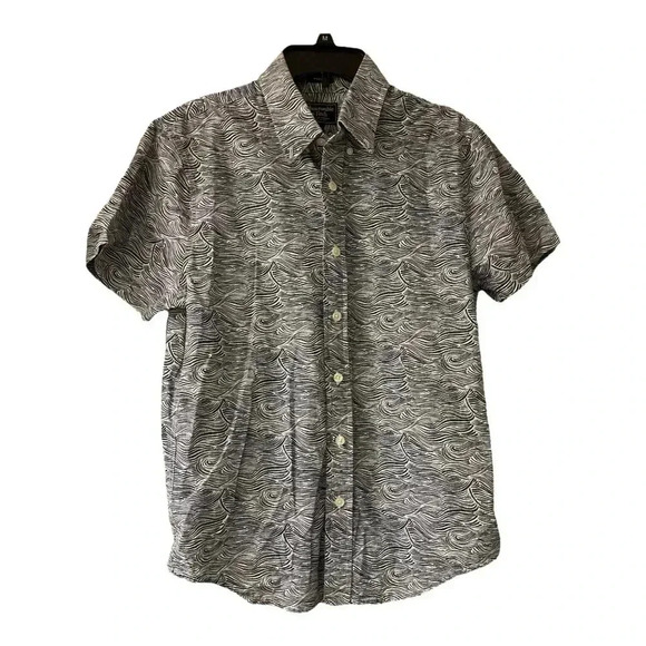 Abercrombie & Fitch Mucle Men's Navy and White Swirl Patterned Shirt Size Medium - Picture 1 of 3